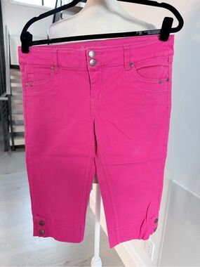 Plus size Pink Women's Capri Jeans waist 33” length 24,5”